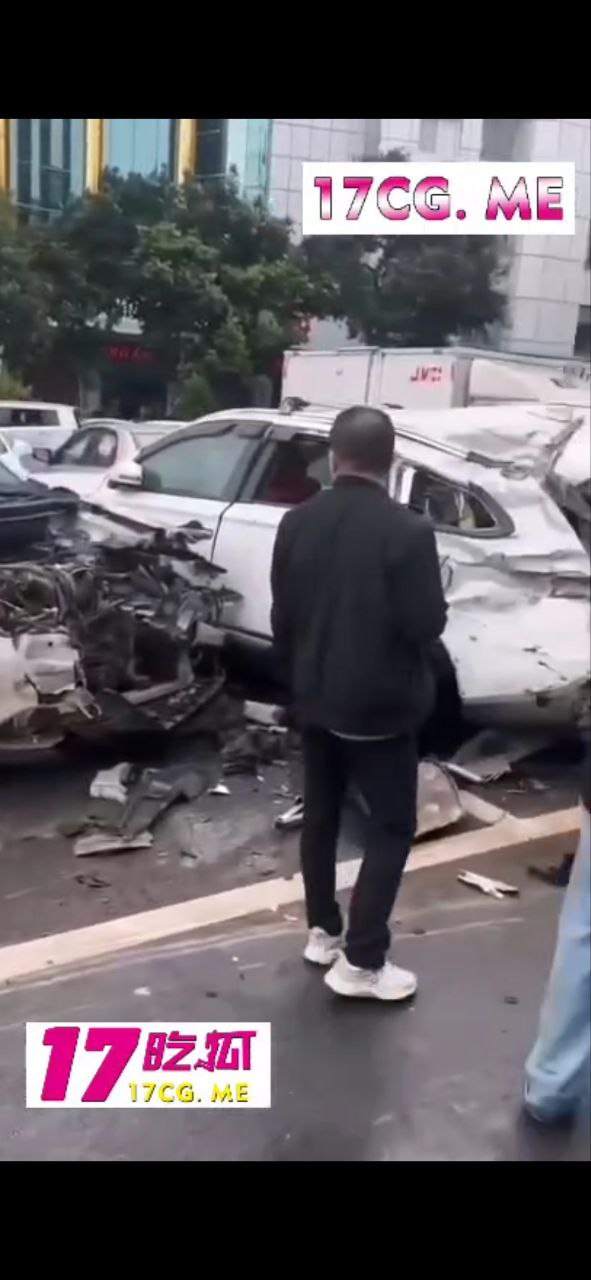 50817-2.jpg 50817-2.jpg