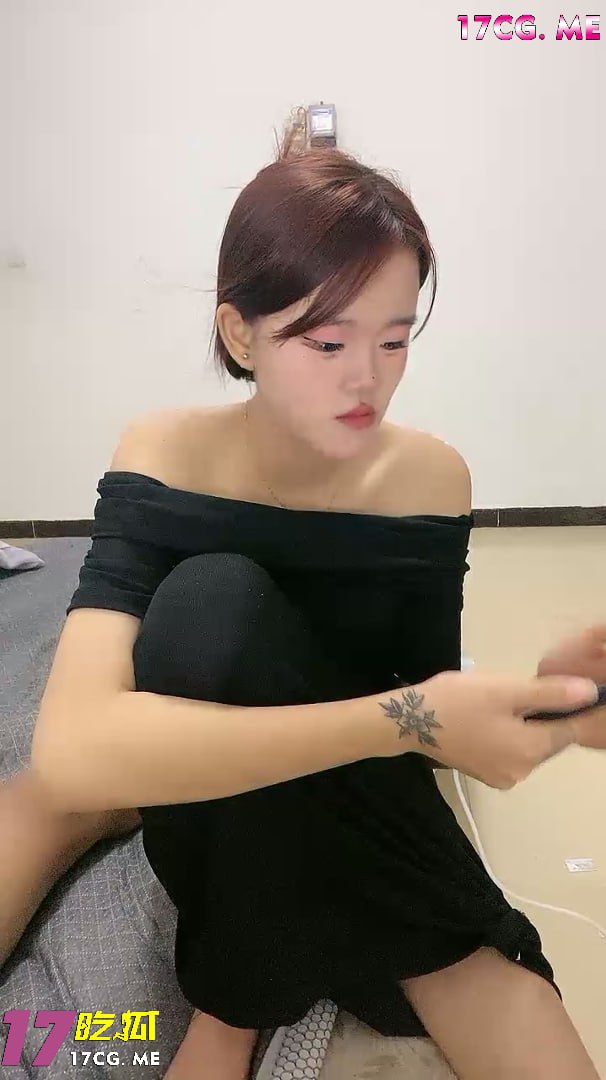 82118-2.jpg 82118-2.jpg